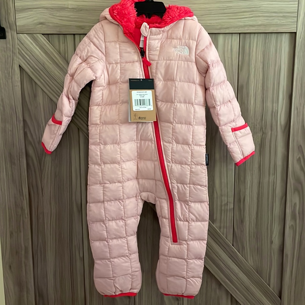 North Face NWT baby girl 12-18 month peach and pink eco thermo cold weather suit